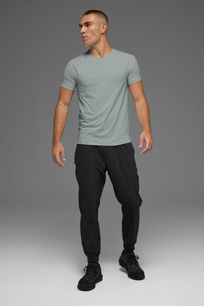 Idol Crewneck Short Sleeve - Black