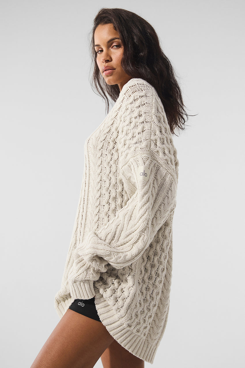 Cable Knit Crew Neck Sweater - Athletic Heather Grey