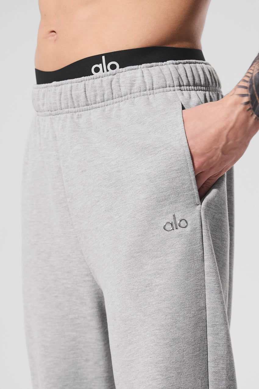 Accolade Straight Leg Sweatpant - Black