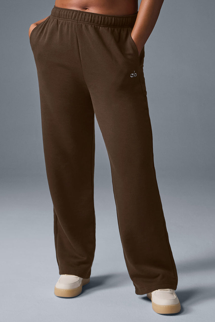 Accolade Straight Leg Sweatpant - Black