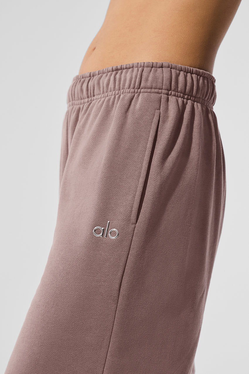 Accolade Straight Leg Sweatpant - Black
