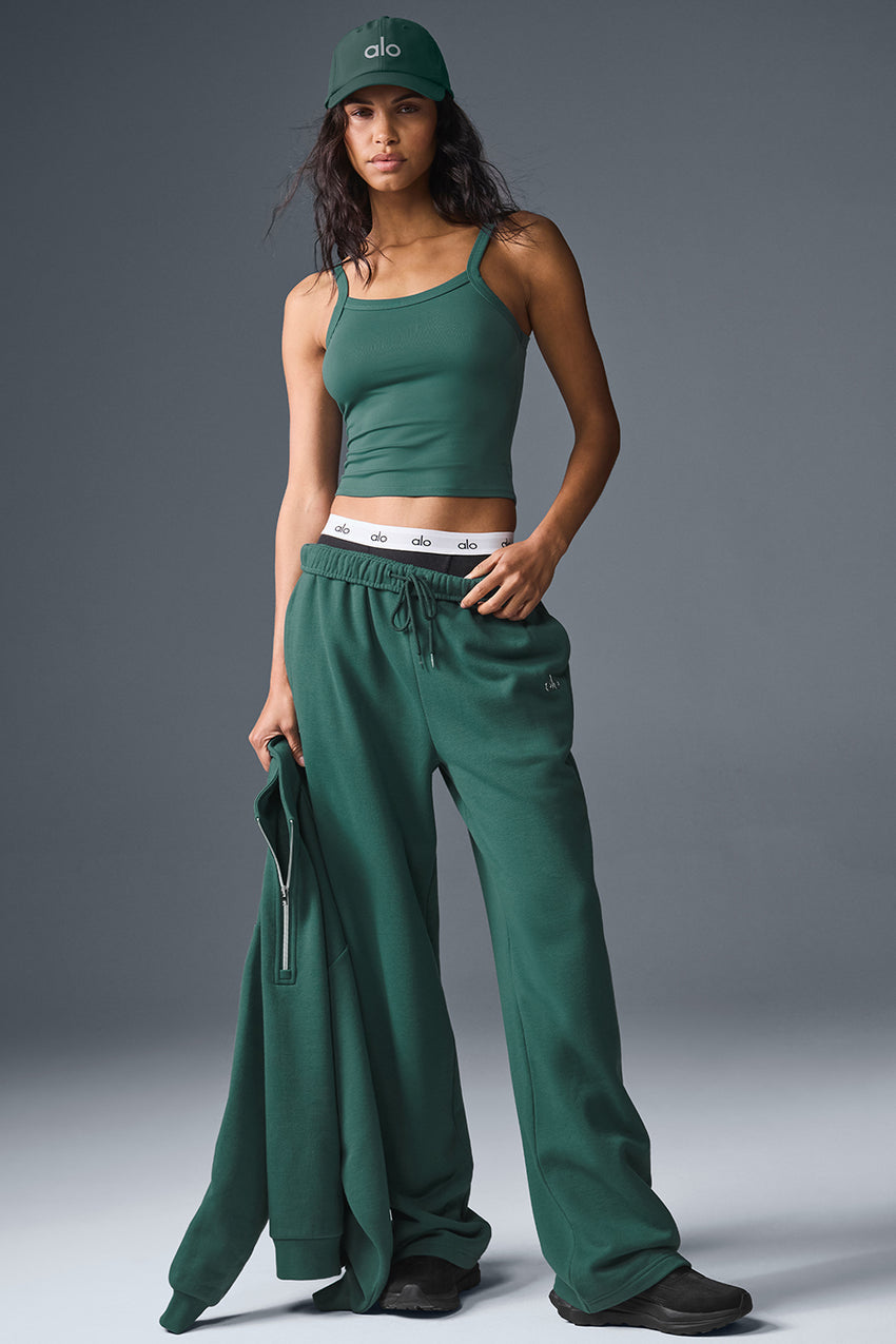 Accolade Straight Leg Sweatpant - Black