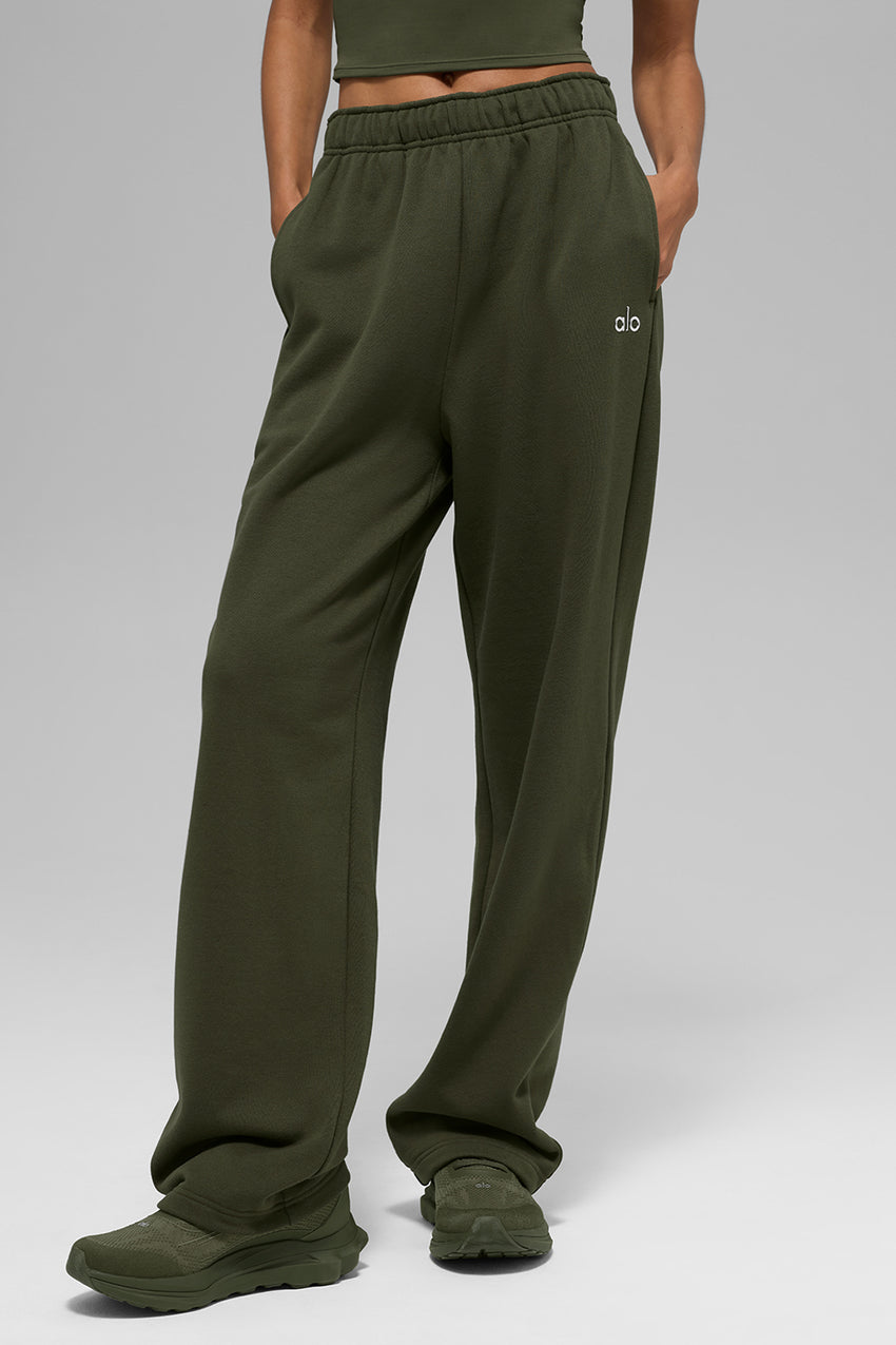 Accolade Straight Leg Sweatpant - Black