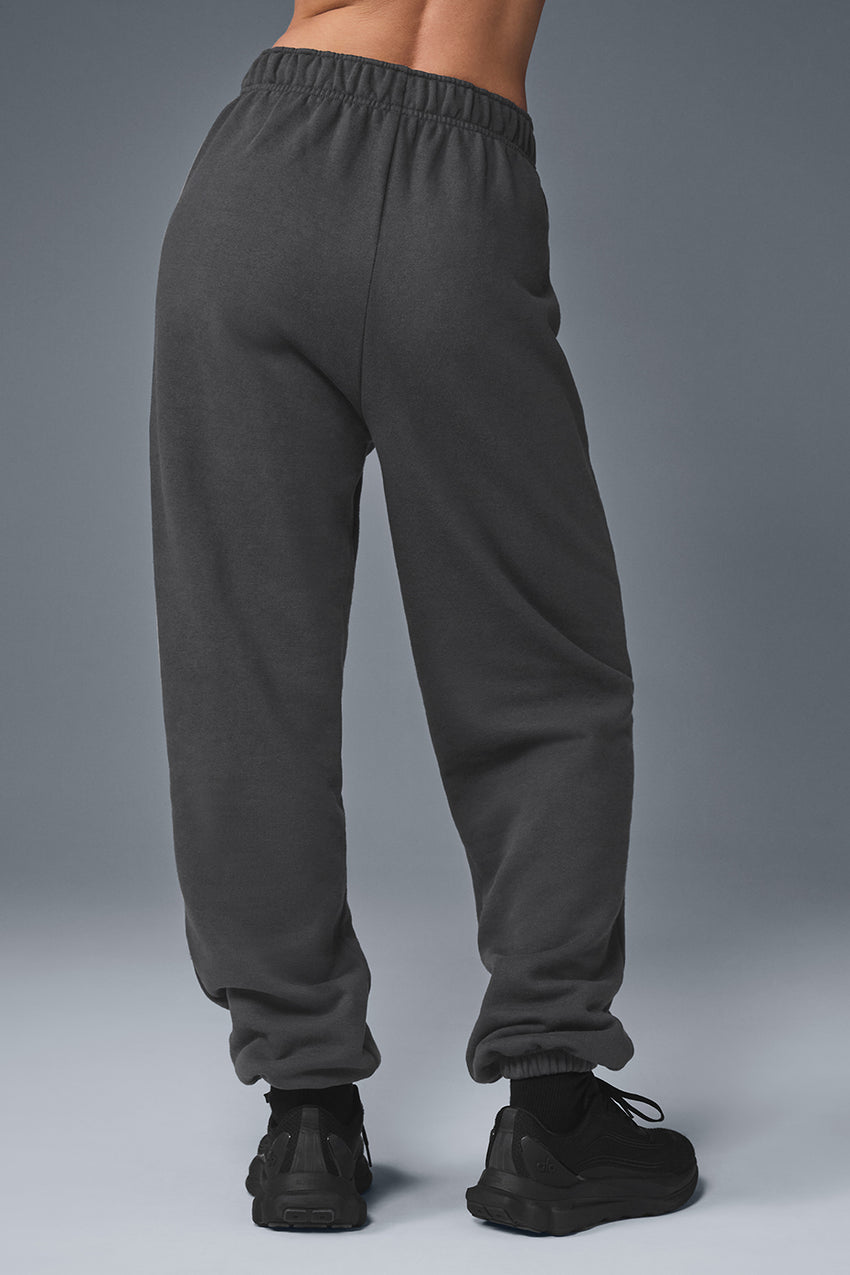 Accolade Sweatpant - Black