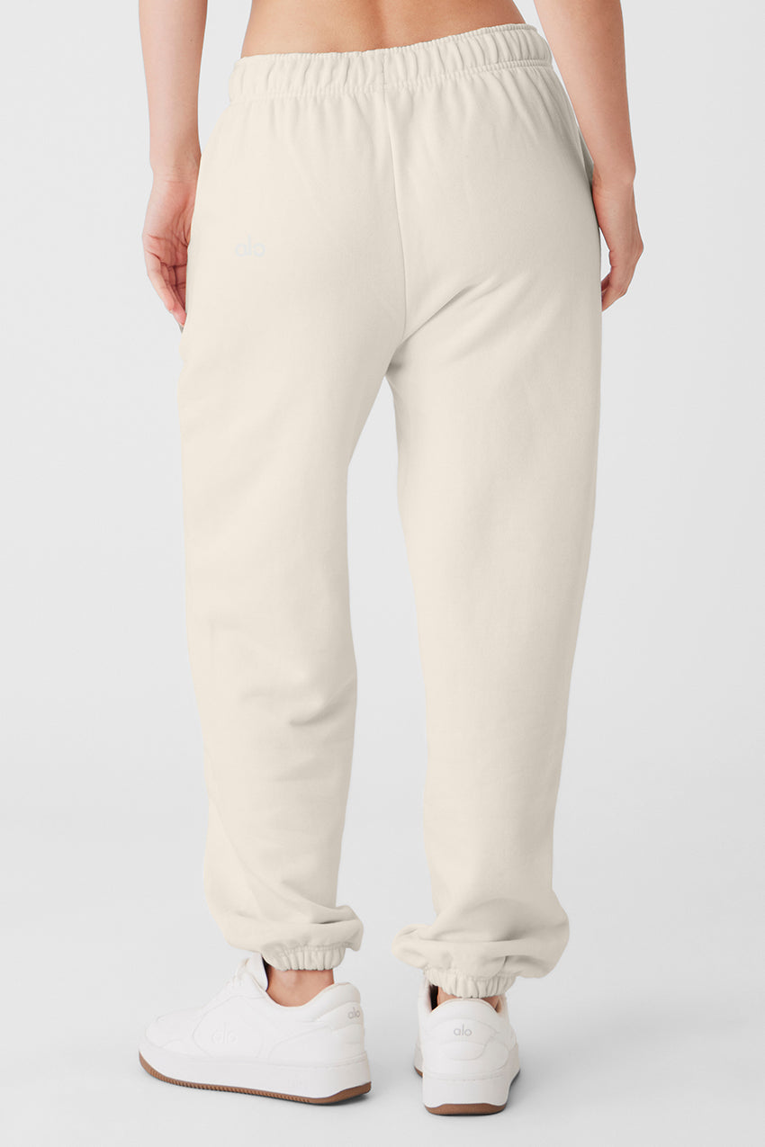 Accolade Sweatpant - Black