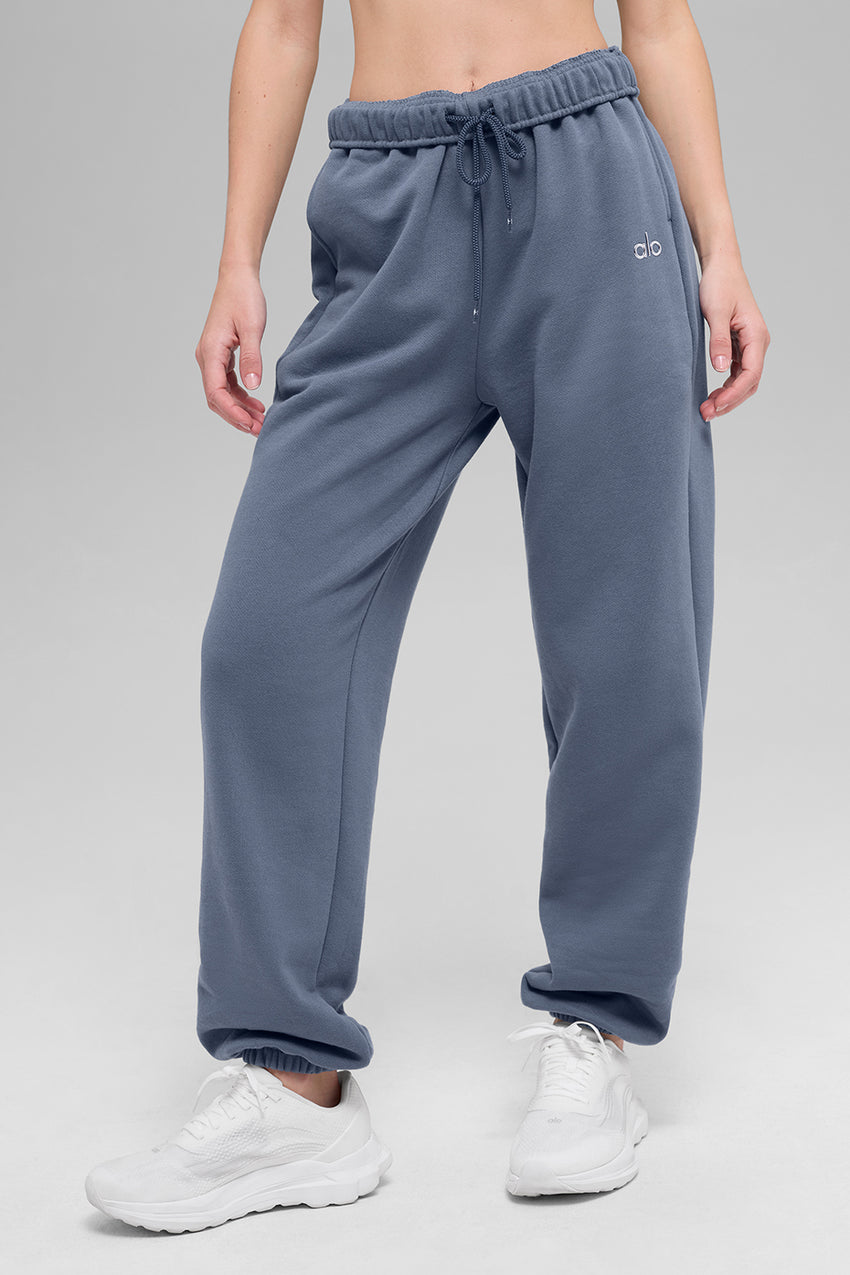 Accolade Sweatpant - Black