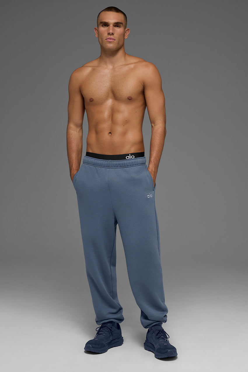 Accolade Sweatpant - Black