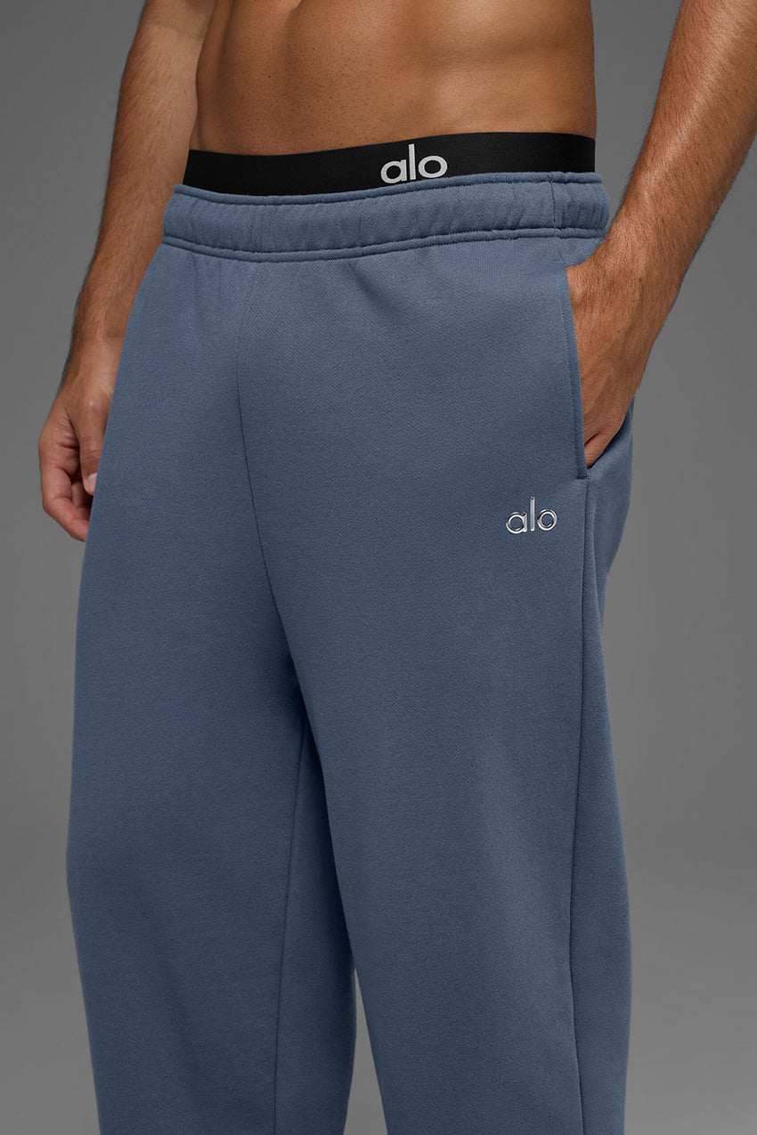 Accolade Sweatpant - Black