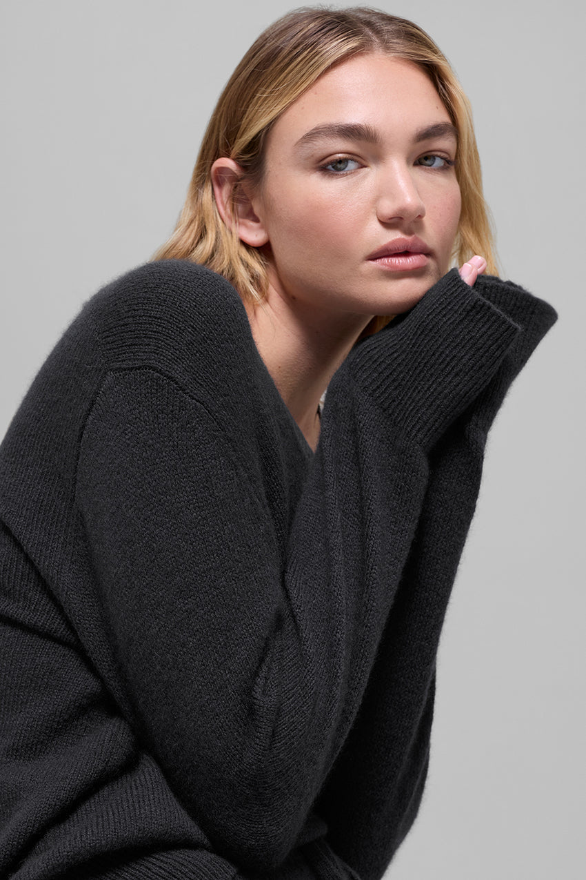 Cashmere New Class Oversized V-Neck Sweater - Ivory