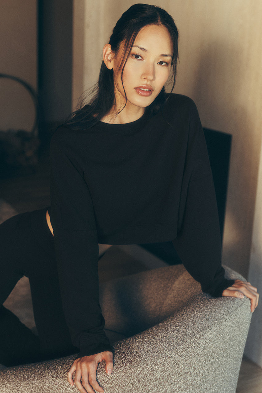 Cropped Sway Crew Neck Pullover - Athletic Heather Grey