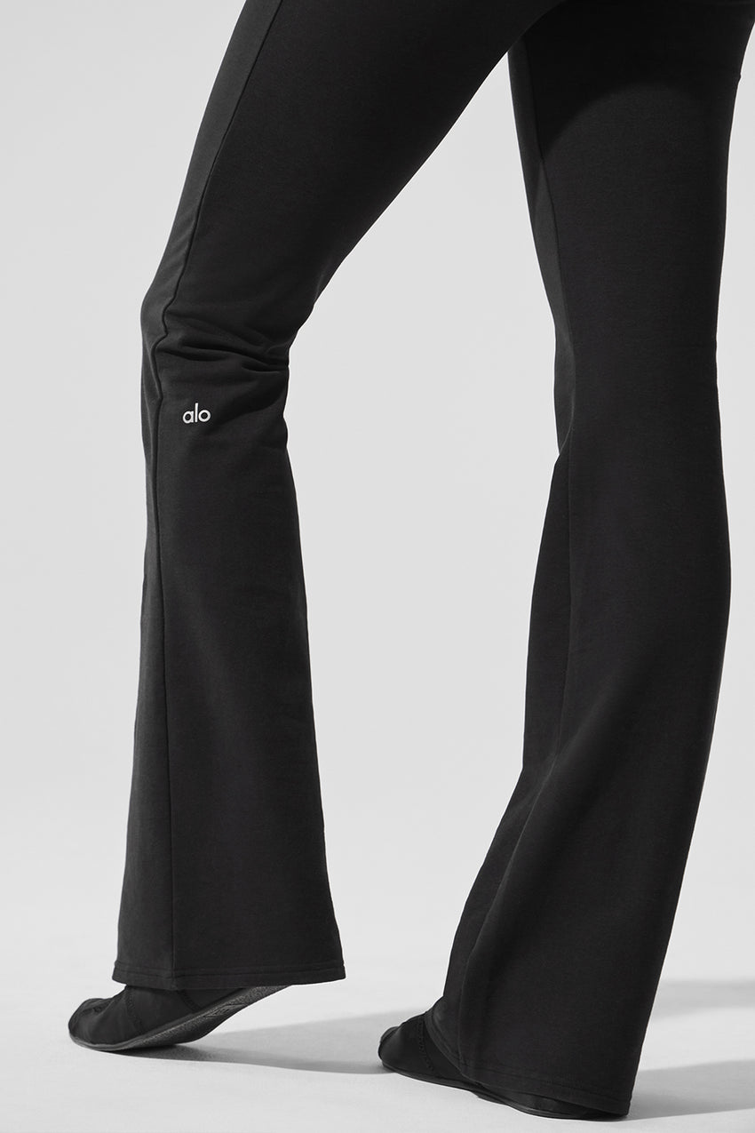Sway Bootcut Sweatpant - Black
