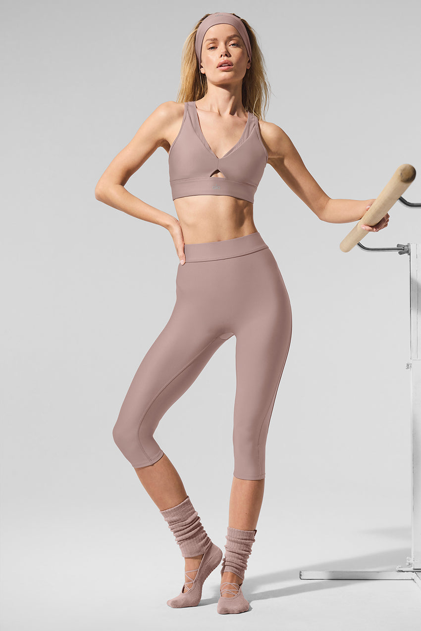 Airlift Mesh High-Waist Just Right Capri - Black